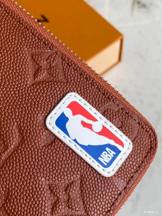 Frstbag ru VUITTON LVXNBA LOUIS WALLET ZIPPY 0724